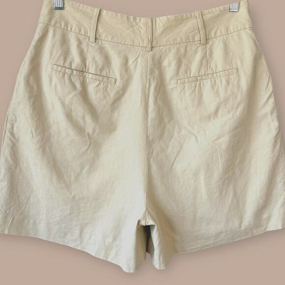 Alex Marie Linen Blend Pleated High Rise Wide Leg Bermuda Shorts Size 12 Neutral - Picture 2 of 11